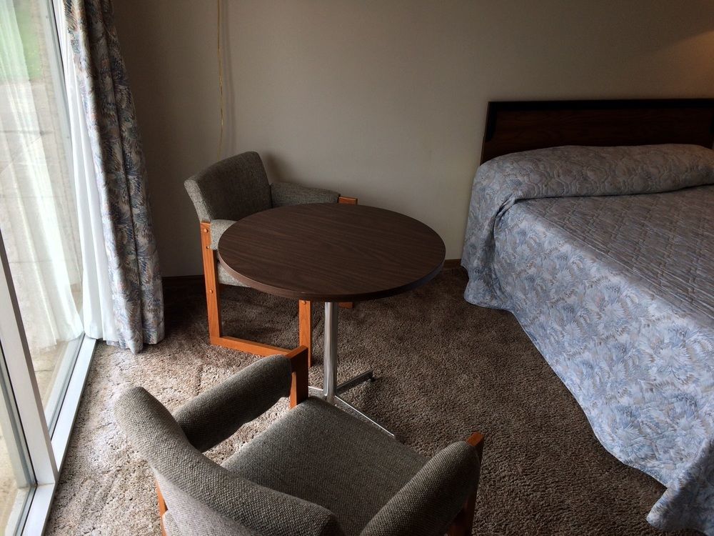 Town'N Country Motor Inn Лемингтон Екстериор снимка