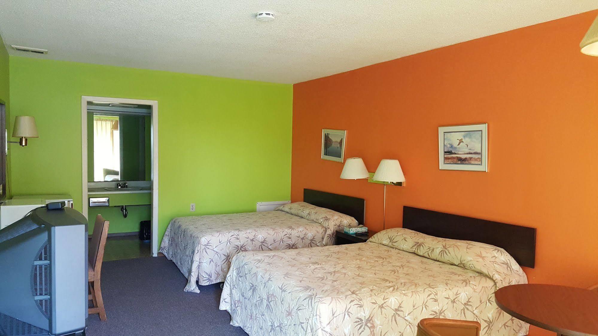 Town'N Country Motor Inn Лемингтон Екстериор снимка